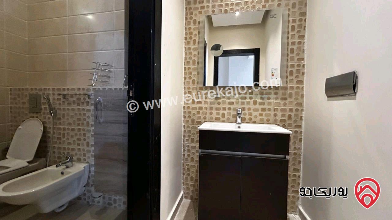 فيلا مساحة 700م على أرض 720م للبيع في عمان - عبدون