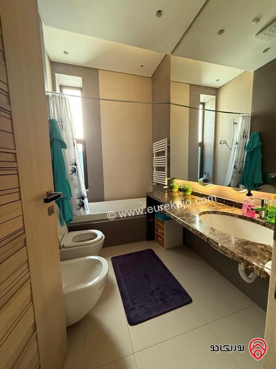 فيلا فاخرة مساحة 560م على ارض 500م للايجار في عمان - دابوق من المالك مباشرة