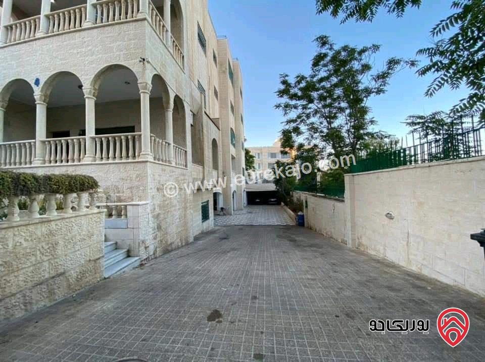 بناية استثمارية على أرض 1025م للبيع في عمان - جبل الحسين