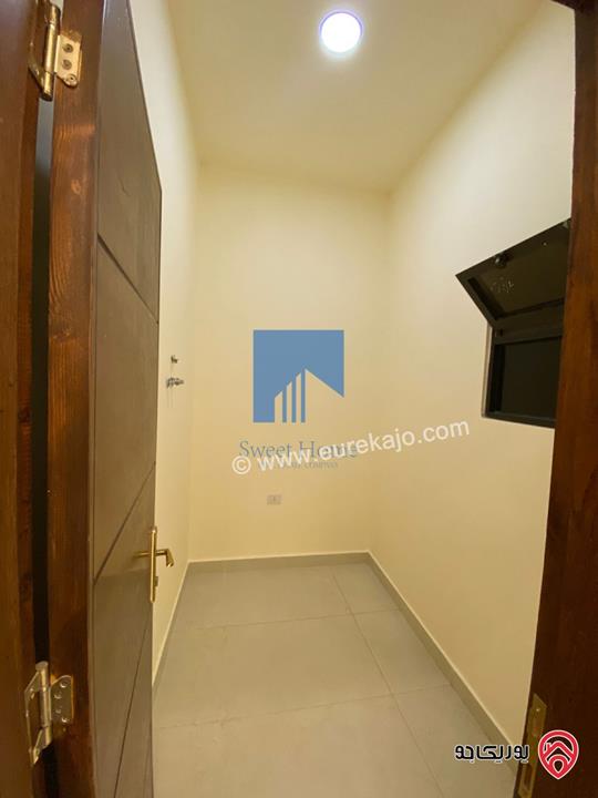 شقة أرضية 210م مع ترسات 170م للبيع في عمان - عرقوب خلدا - قرب خزان ماء (حاووز)