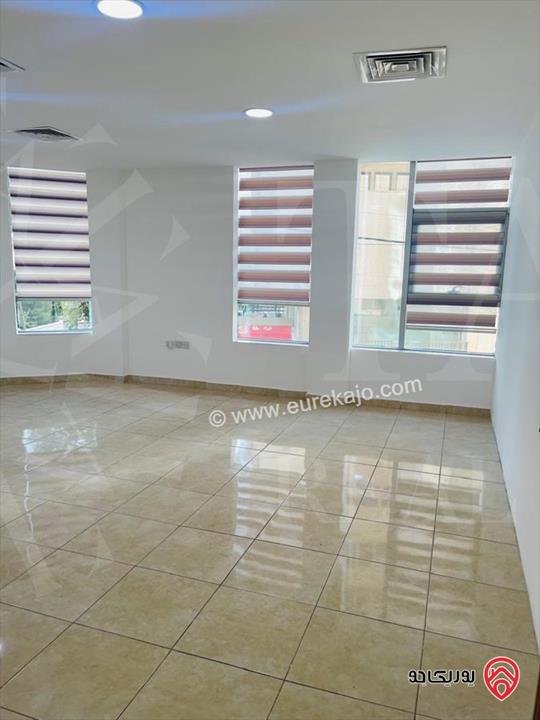 مكاتب تجارية مساحة 307م للإيجار في عمان - الشميساني