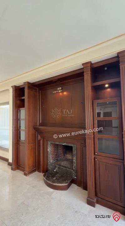 شقة مميزة طابق ارضي مساحة 332م للبيع في عمان - منطقة الدوار الرابع