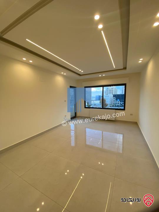 شقة طابق اول 150م تشطيب سوبر ديلوكس لم تسكن للبيع في عمان - أم أذينة