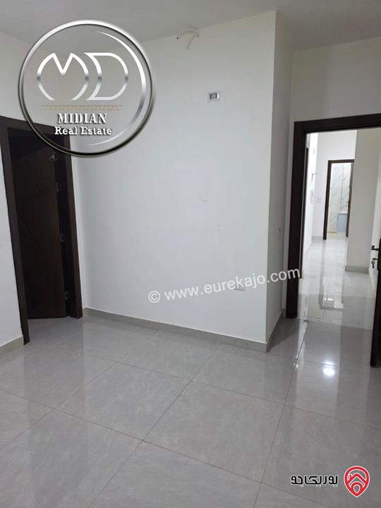 شقة ارضية فارغة للايجار في عمان - تلاع العلي مساحة 125م مع ترس 40م سوبر ديلوكس تصلح للعرسان بسعر مميز 