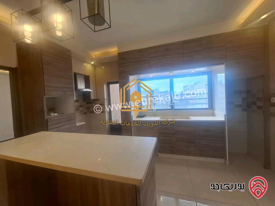 شفة جديدة طابق ثالث مساحة 95م للإيجار في عمان - الجندويل 