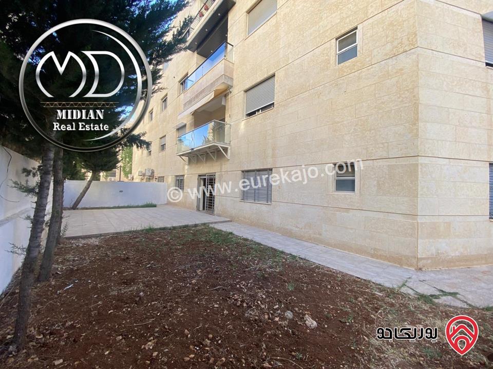 شقة ارضية فارغة للايجار في عمان - ام السماق مساحة 165م مع ترس و حديقة 130م تشطيبات و ديكورات سوبر ديلوكس جديدة لم تسكن بسعر مميز