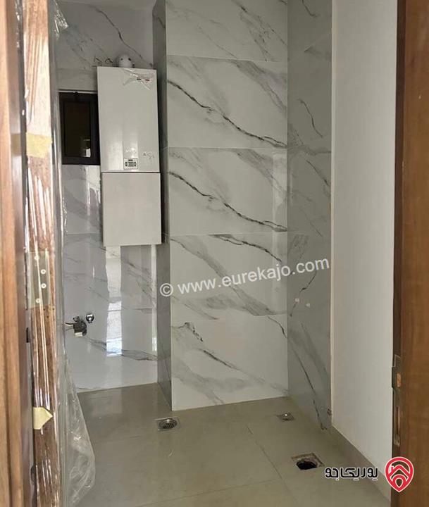 شقة طابق أرضي مساحة 250م للايجار في عمان - ضاحية الامير راشد 