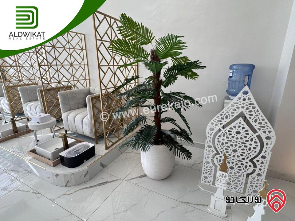 صالون سيدات للبيع في عمان - الدوار السابع خلف الملكية مساحة 80م موقع حيوي ومميز وبسعر مناسب 