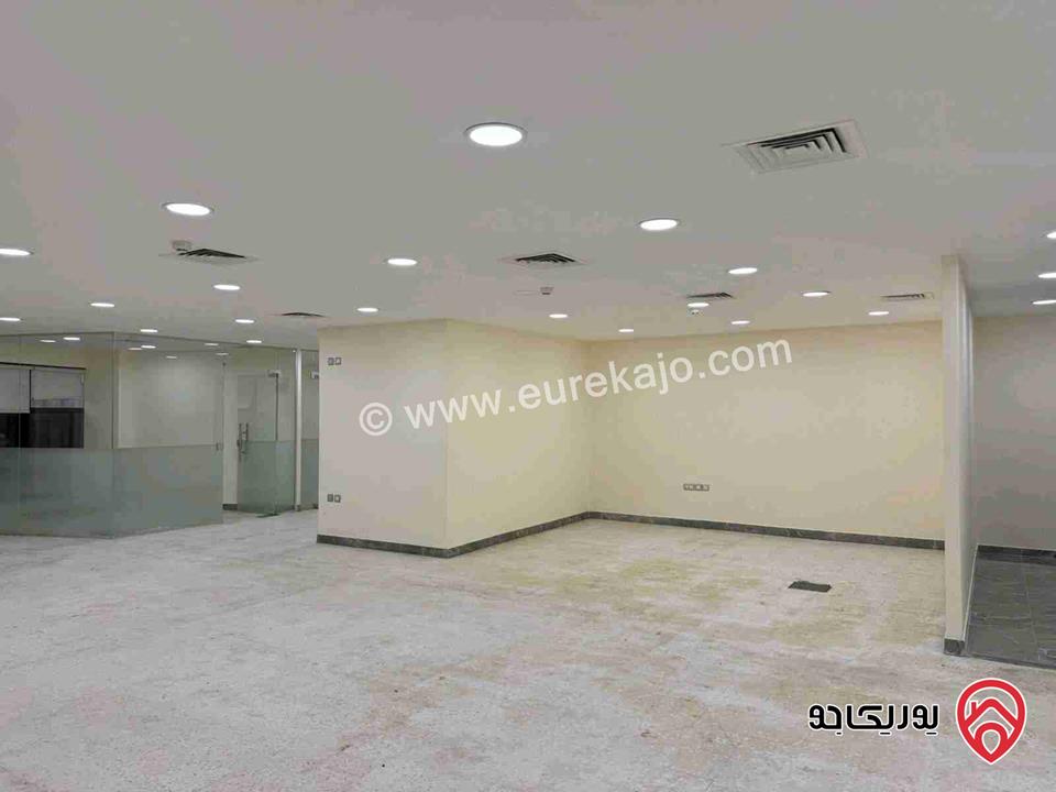 مكتب مميز مساحة 238م للإيجار في عمان - الدوار السادس شارع زهران