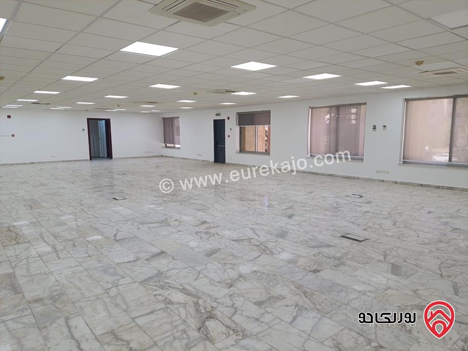 مكاتب حديثة طابقية 420م للايجار في عمان - الشميساني 