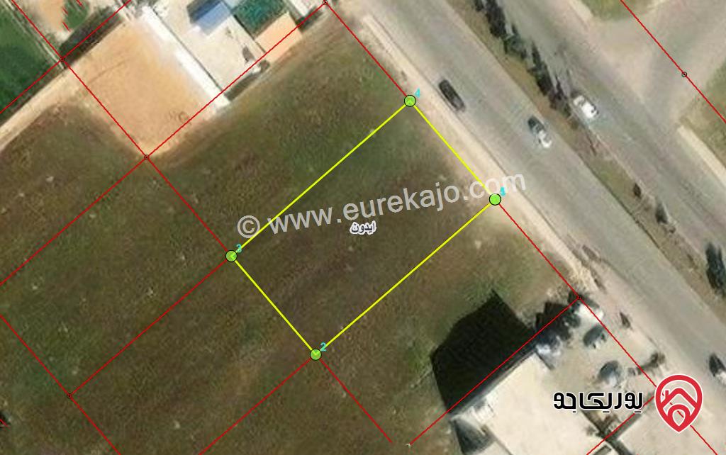 قطعة ارض تجارية مساحة 966م للبيع في اربد - على شارع البتراء مباشرة 