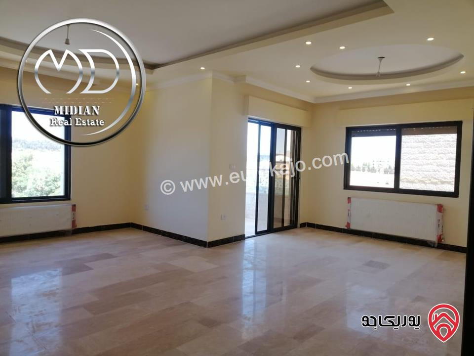 شقق فارغة للايجار في عمان - الكرسي مساحات 200م تشطيبات و ديكورات فاخرة اطلالة جميلة بسعر مميز