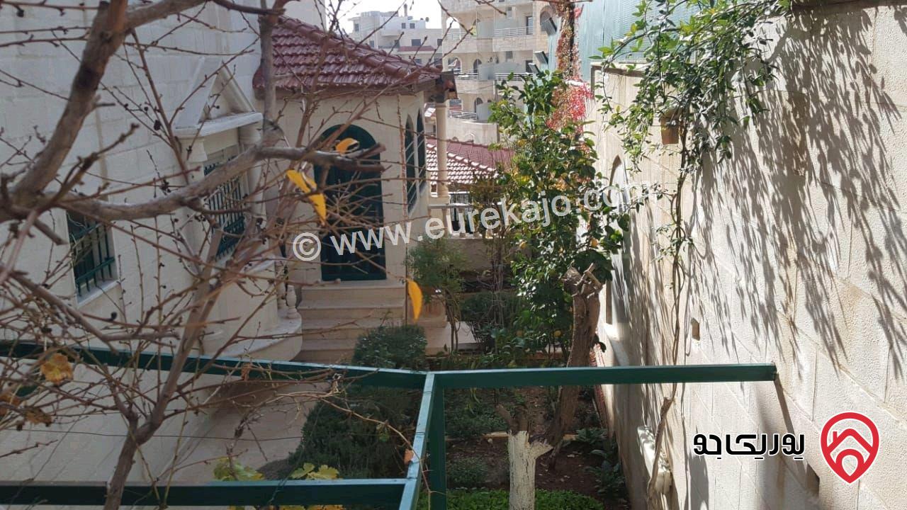 شقة ارضية مساحة 370م مع حديقة للبيع في عمان - تلاع العلي