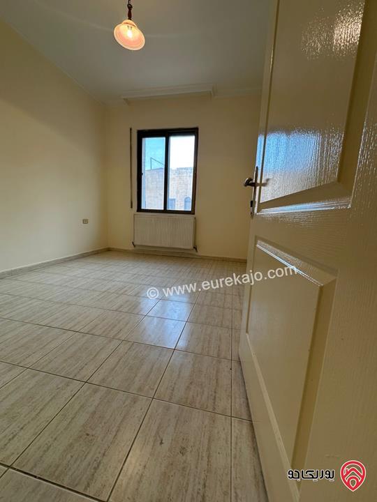 شقة طابق أول مساحة 150م للايجار في عمان - ام السماق 