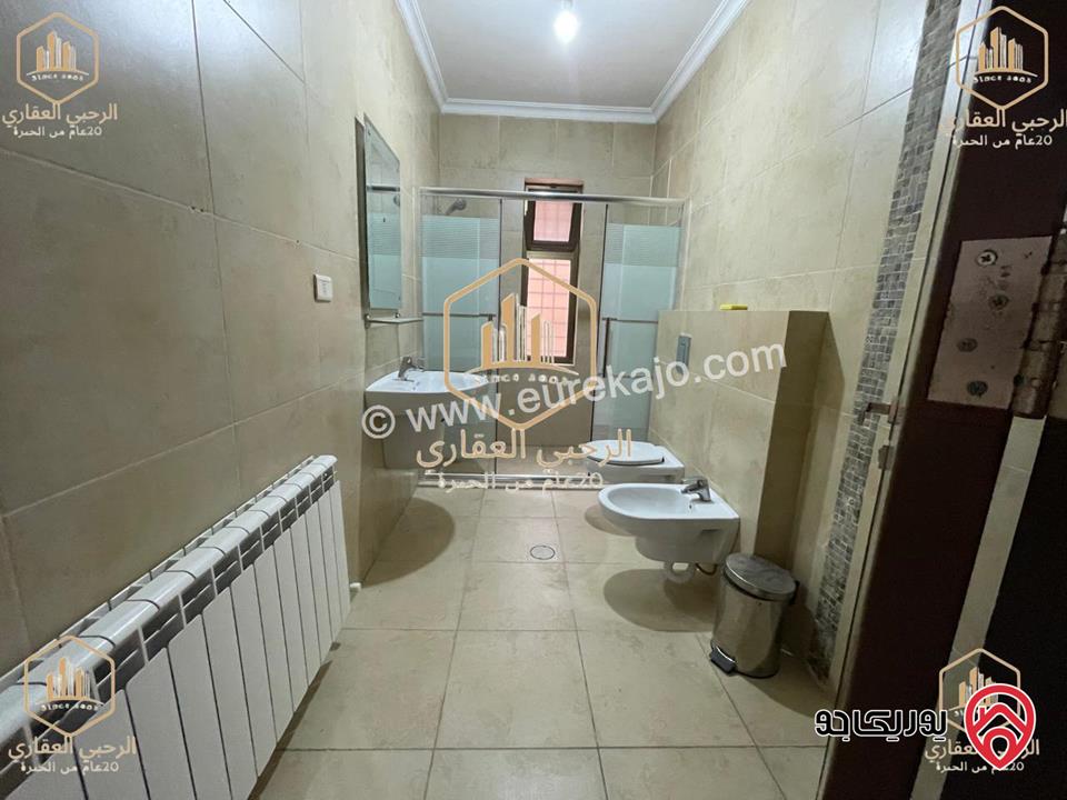 شقة سوبرديلوكس دوبلكس مساحة 270م أرضية للايجار في عمان - شميساني 