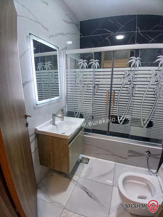 شقة لم تسكن مساحة 160م طابق ثاني للايجار في اربد - جنوب كومباوند الأمعري 