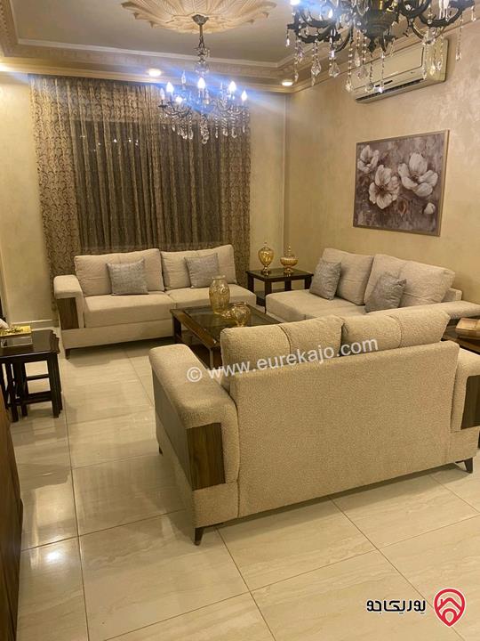 شقة طابق أول مساحة 172م للبيع في عمان - الرابية