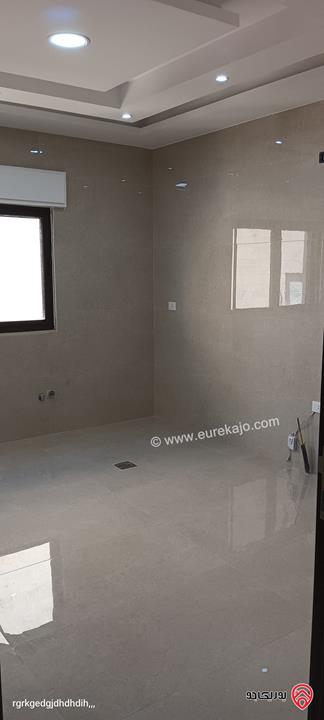 شقق بمساحات مختلفة 160م - 175م للبيع في عمان - الجبيهة حي المصنور