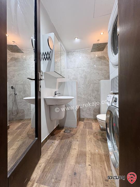 Furnished apartment 120 sqm with terrace 70 sqm For rent in Amman - Um Uthayna