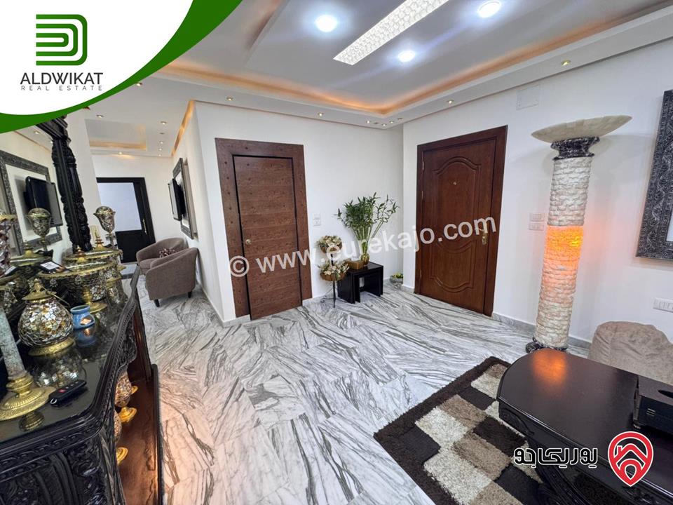 شقة مفروشة للبيع او للايجار في عمان - الصويفية طابق ثالث مساحة 160م ومساحة الترس 10م موقع مميز