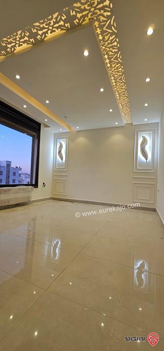 شقق للبيع في عمان- الجبيهة ام زيتينة مساحة 164م  تشطيب Luxury