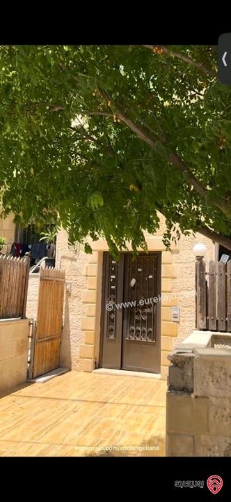 شقة طابق أول مساحة 145م للبيع في الزرقاء - جبل المغير