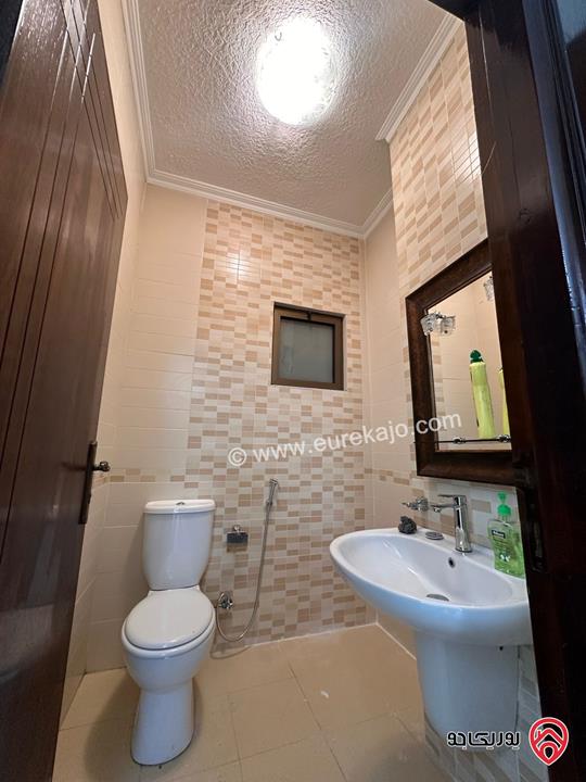 شقة طابق ثالث مساحة 185م للايجار في عمان - الرابية 