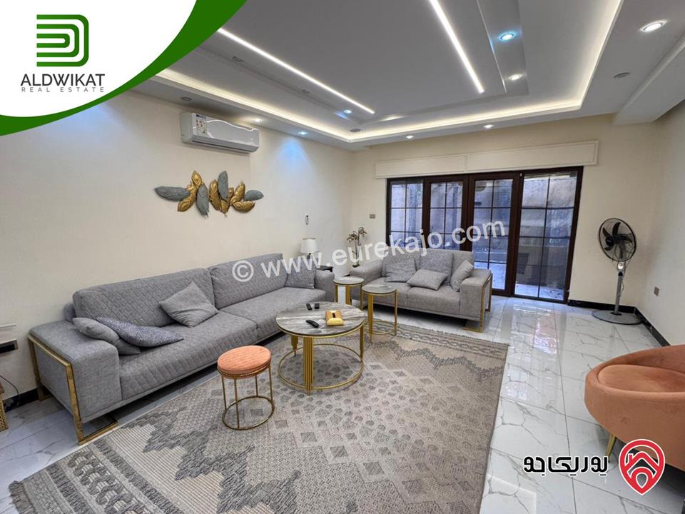 شقة شبه ارضي مفروشه للايجار في عمان - عبدون مساحة داخليه 186م والحديقة 100م موقع مميز تصلح للسفارات والهيئات الدبلوماسية