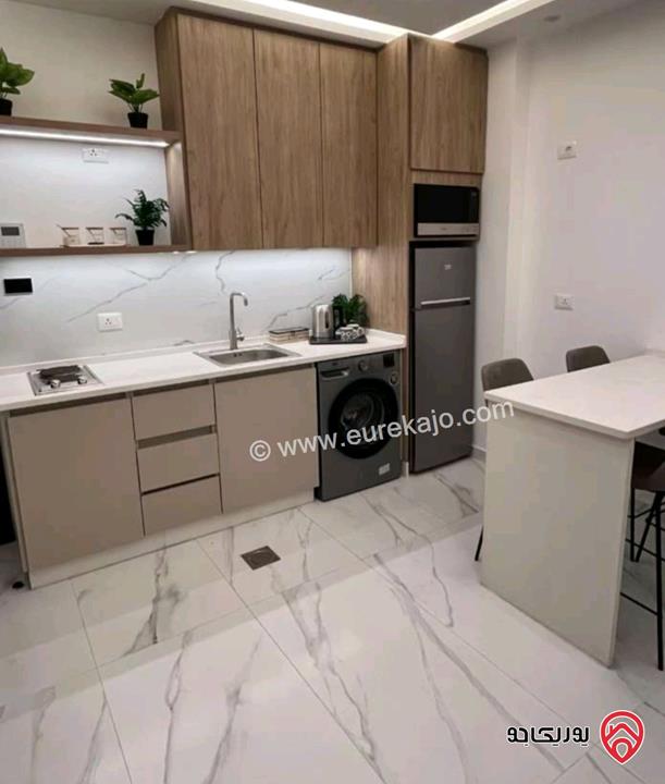 شقة مفروشة مساحة 130م طابق ثاني للايجار في عمان - خلدا من المالك 