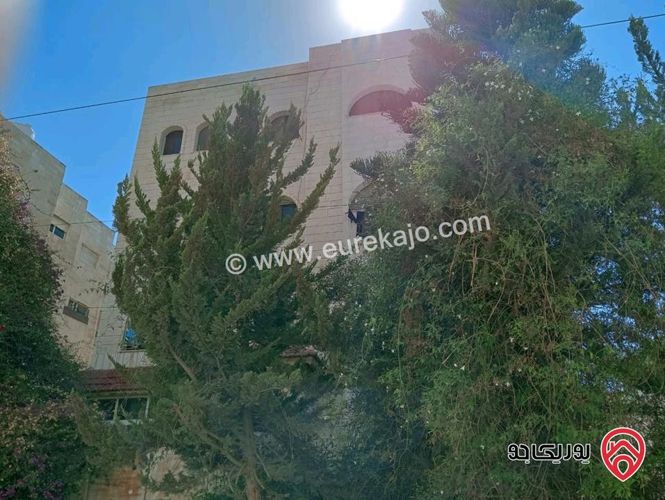 شقة طابق ثالث مساحة 100م للبيع في اربد - الحي الجنوبي