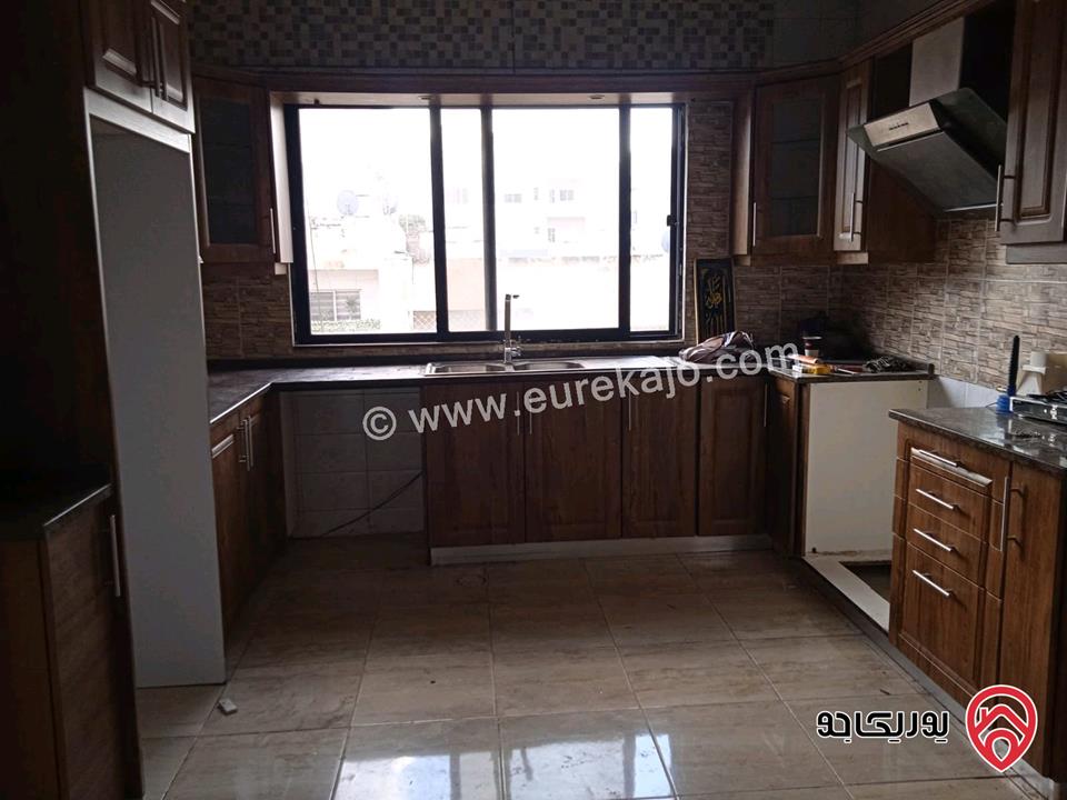 شقة طابق ثالث مساحة 95م للبيع في عمان - ضاحية الياسمين