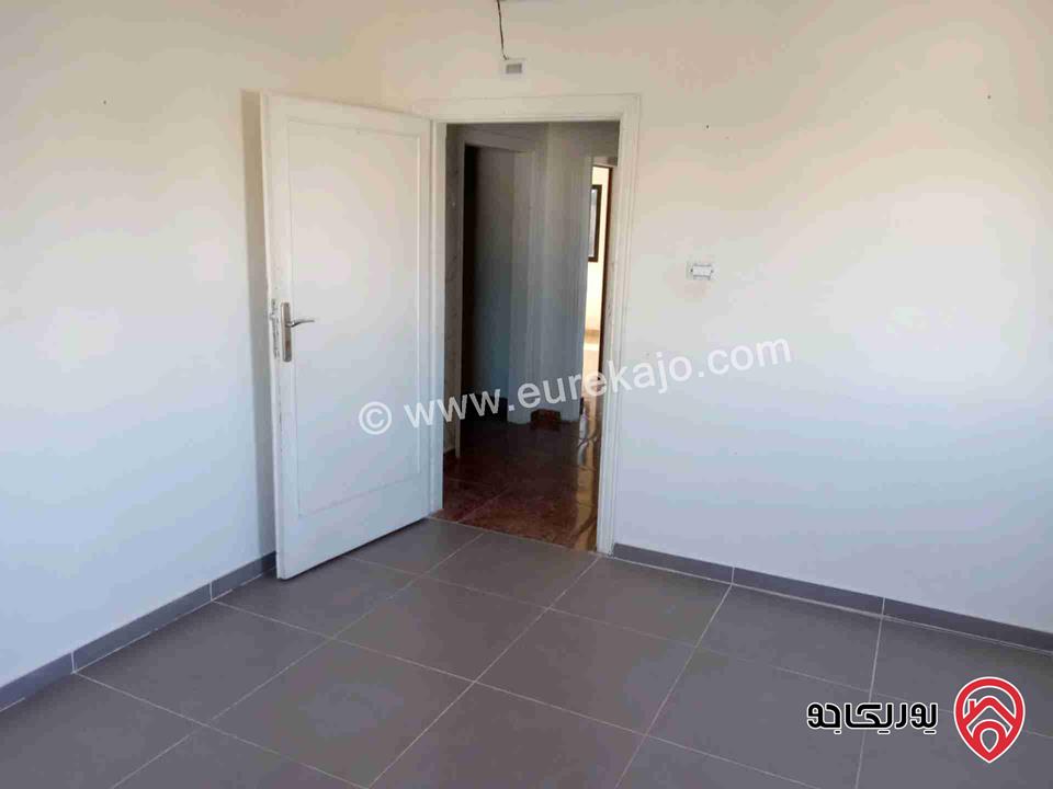 شقة مساحة 70م طابق ثاني للايجار في اربد - حوارة