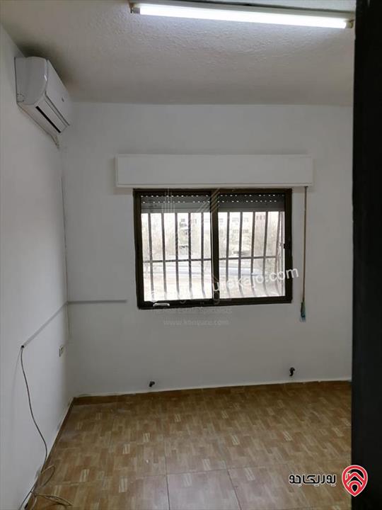 شقة طابق ثاني مساحة 109م مميزة للبيع في عمان - ضاحية الرشيد