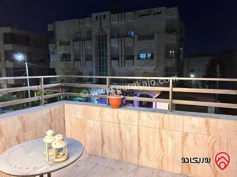 شقة طابق أول مساحة 160م للبيع في عمان - الشميساني