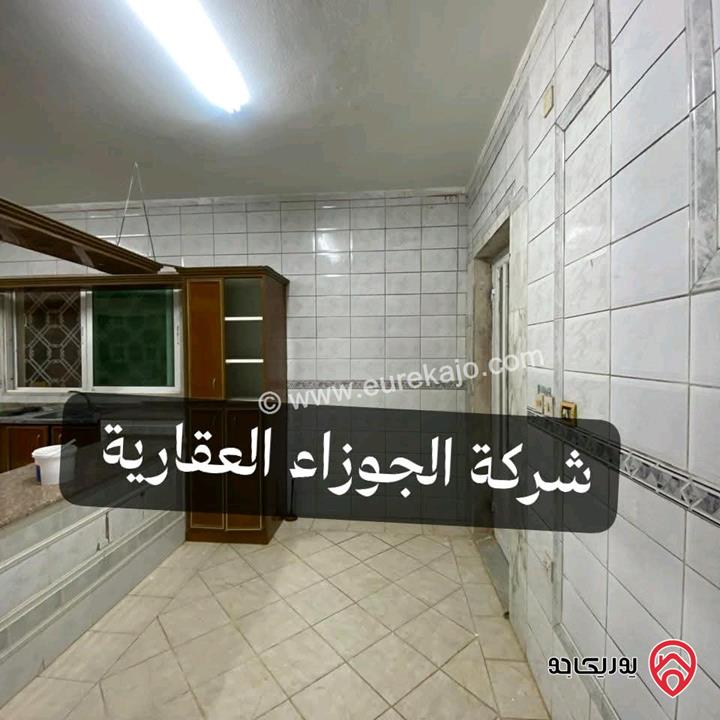 شقة شبه أرضية مساحة 200م للايجار في عمان - البنيات