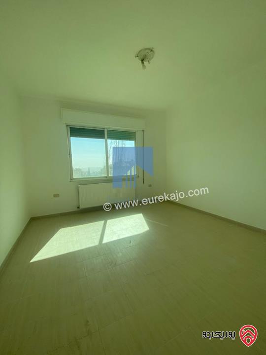 شقة مميزة طابق ثالث مساحة 186م للبيع في عمان - تلاع العلي