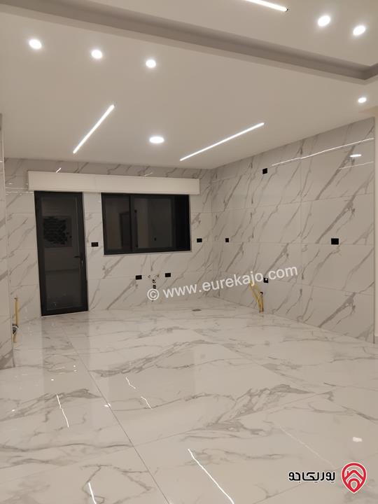 شقة طابق ثالث دوبلكس مساحة 187م للبيع في عمان - مرج الحمام  