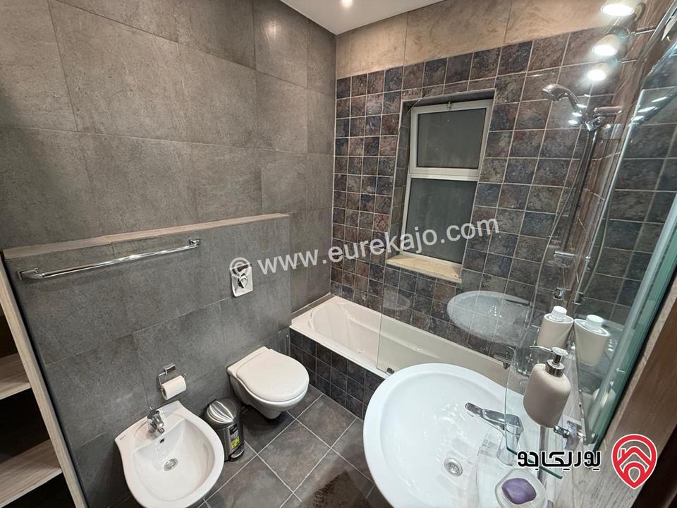 شقة سوبر ديلوكس أرضية مساحة 180م للبيع في عمان - جبل اللويبدة