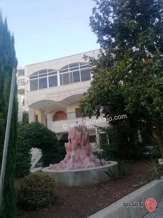 فيلا 4 طوابق على أرض 1 دونم و 465م للبيع في عمان - الرابية