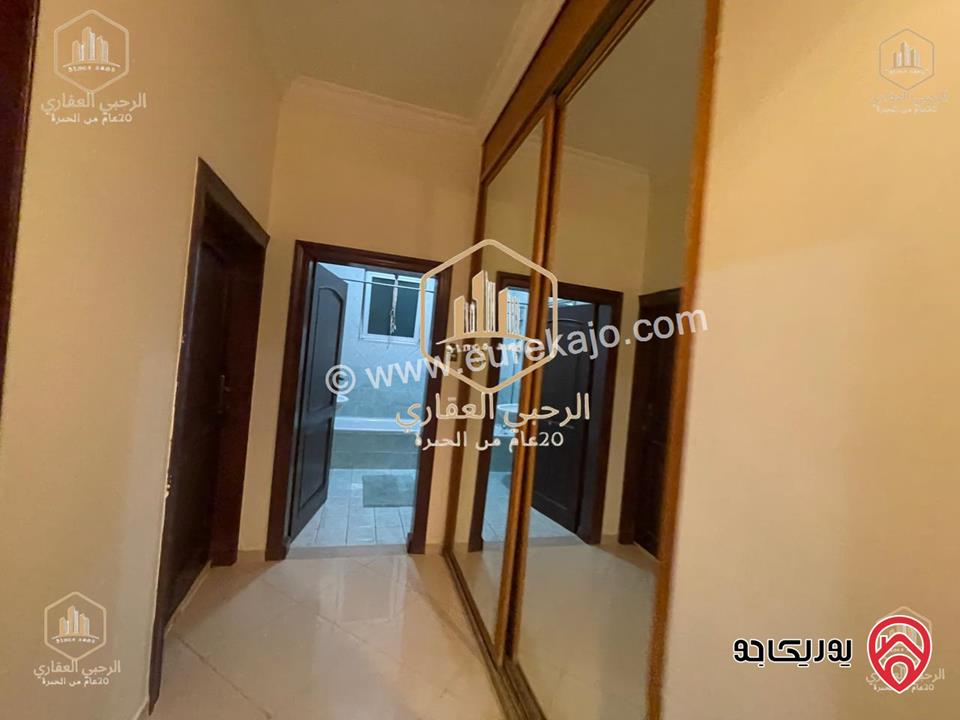 شقة مفروشة ارضية مساحة 240م داخلي و 100م خارجي للايجار في عمان - ضاحية الرشيد 