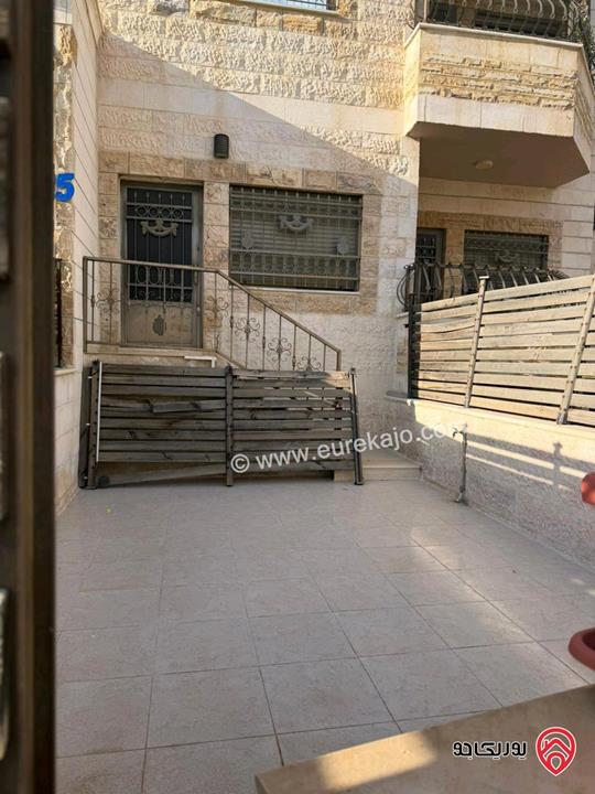 شقة طابق ارضي مساحة 165م للبيع في عمان - طبربور 