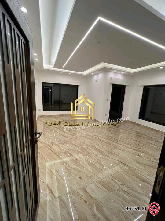 شقة جديدة لم تسكن طابق اول مساحة 175متر للايجار في عمان - البنيات 