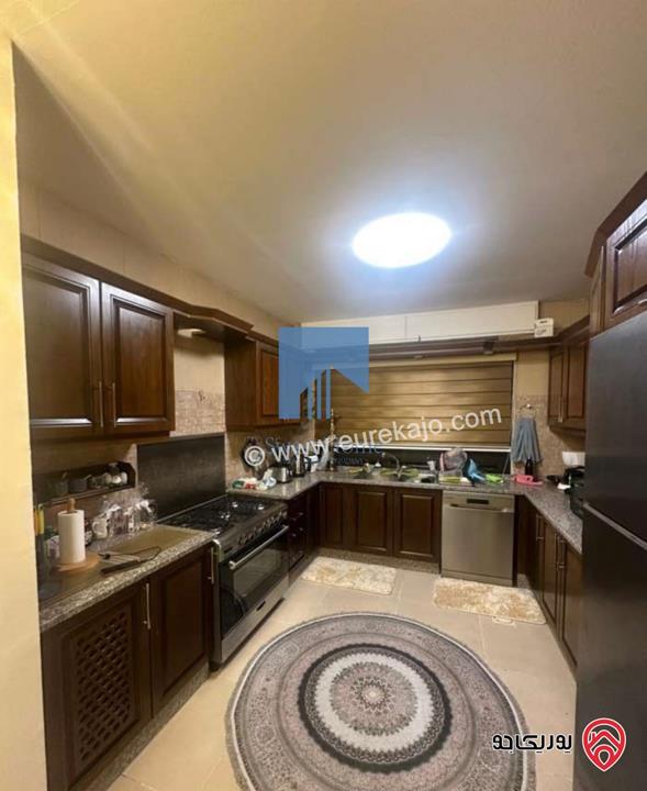 شقة مفروشة طابق ثالث 106م تشطيب سوبر ديلوكس للبيع في عمان - ضاحية الأمير راشد