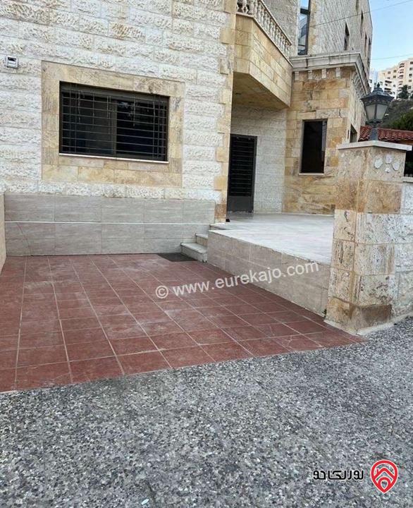 شقة ارضية فارغة مساحة 150م + 30م للايجار في عمان - ضاحية الرشيد، الدفع شهري