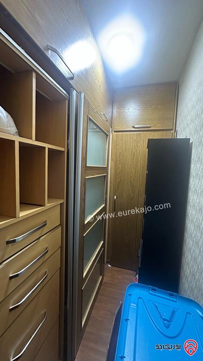 شقة مساحة 210م طابق ثالث للبيع في عمان - طبربور بجانب الجامعة العربية المفتوحة الخزنة