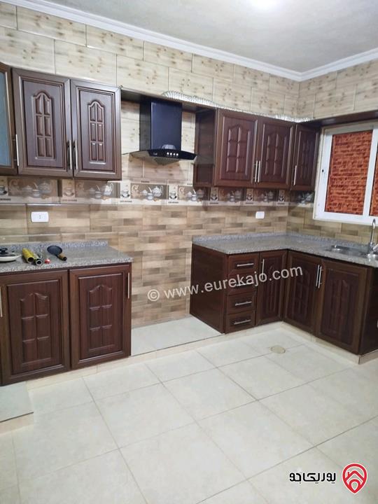 شقة أرضية مساحة 90م للبيع في عمان - ابو نصير 