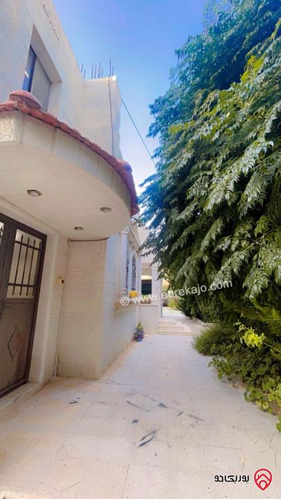 فيلا مساحة 280م على أرض 750م للبيع في عمان - البنيات بالقرب من طريق المطار