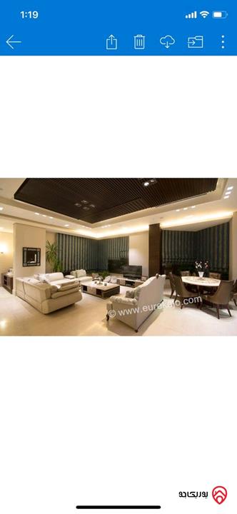 فيلا مساحة 1050م على أرض 750م للبيع في عمان - الظهير