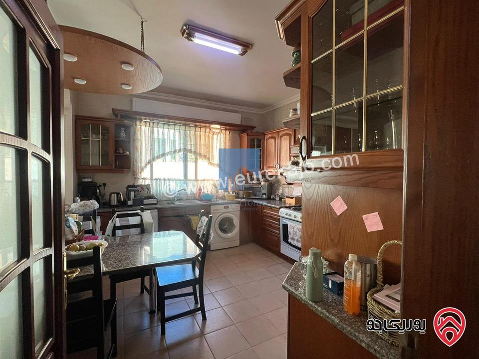 شقة فاخرة للبيع في عمان - خلدا - العوجانية قرب الهمشري طابق ثالث 213م تشطيب سوبر ديلوكس بسعر مغري