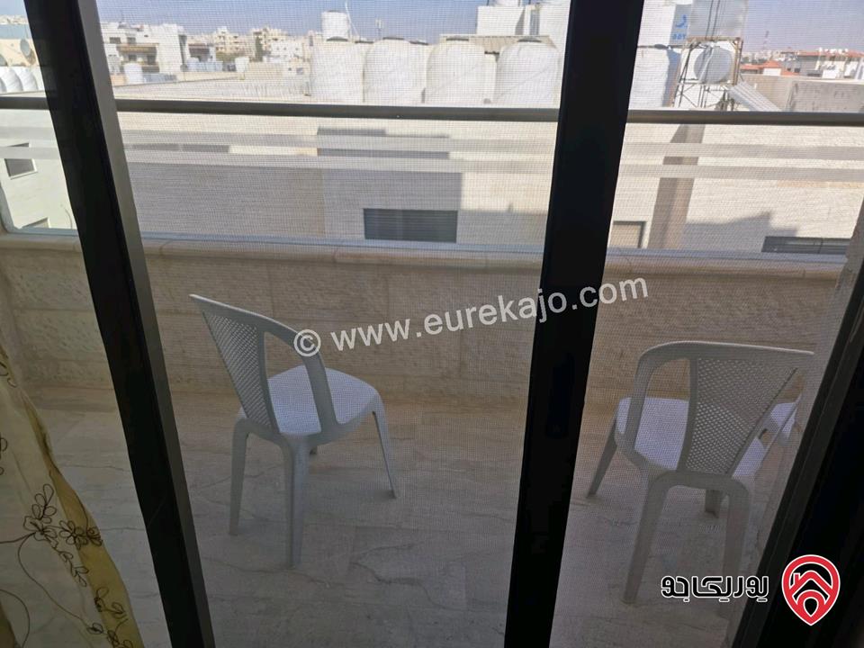 شقة فاخرة مفروشة مساحة 180م طابق ثالث للبيع في عمان - خلدا